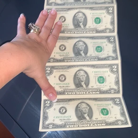 U.S. GOVERNMENT UNCUT SHEET TWO 2 DOLLAR - Picture 3 of 4